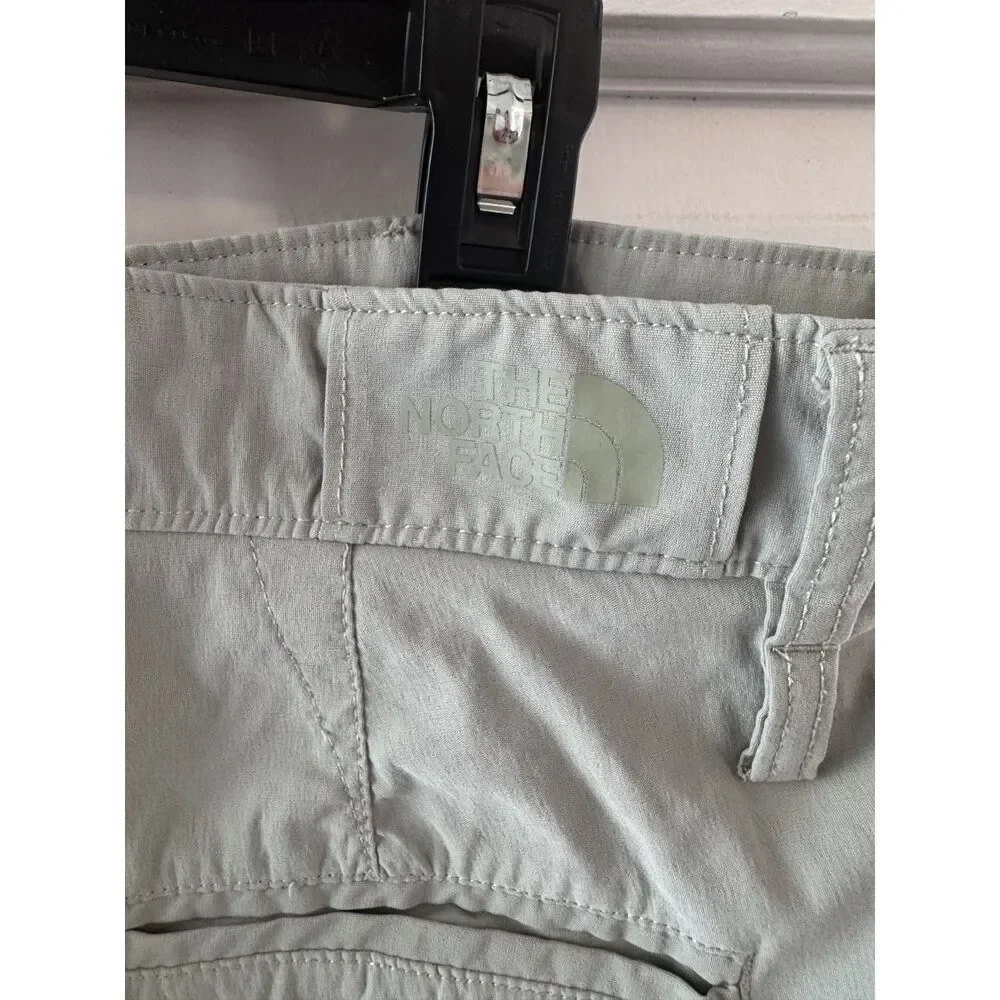 The North Face Men's Sage Green Outdoor Hiking Shorts Size 32
